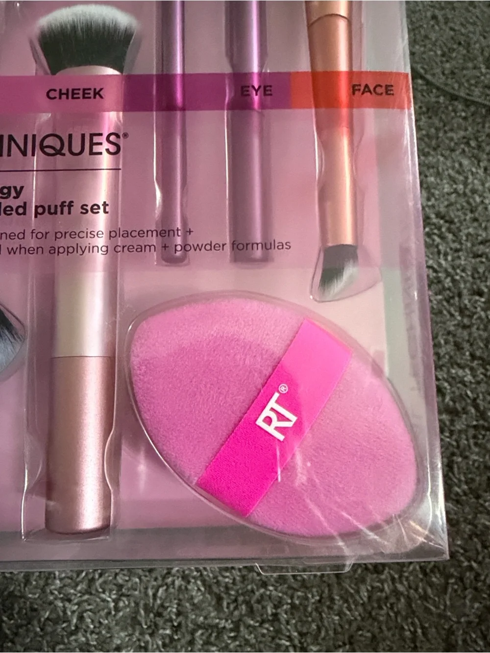 Real Techniques Big Blends Energy Brush * Dual sided puff set